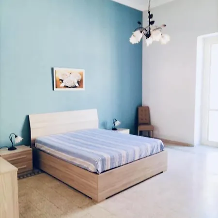 Buglia Apartment